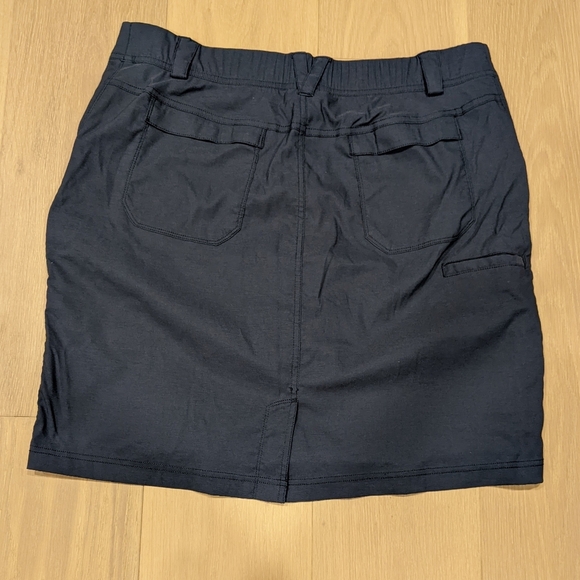 Duluth active skirt - Picture 2 of 8